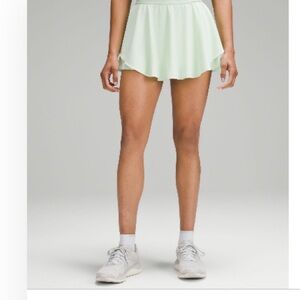 Lululemon Court Rival high rise skirt kohlrabi green (mint)